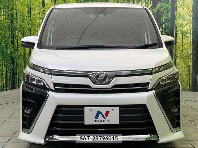 Toyota VOXY 2017-09 8545475-14
