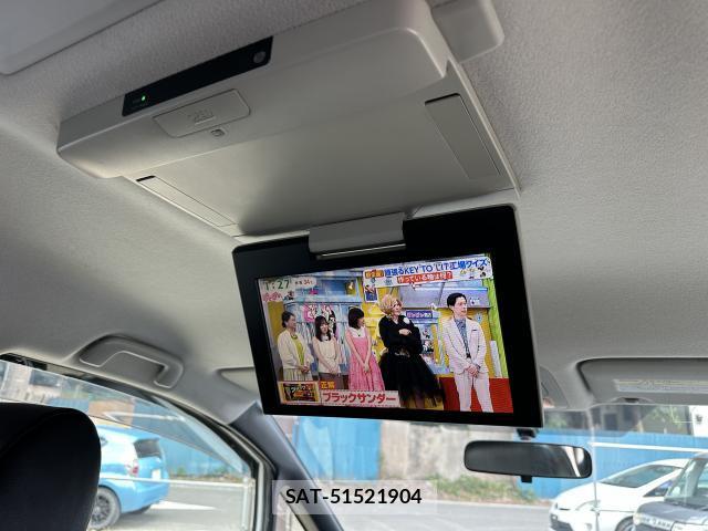 Toyota VOXY 2015-12 8545492-10
