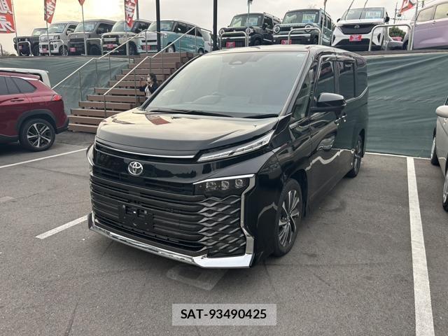 Toyota VOXY 2023-08 8545597-1