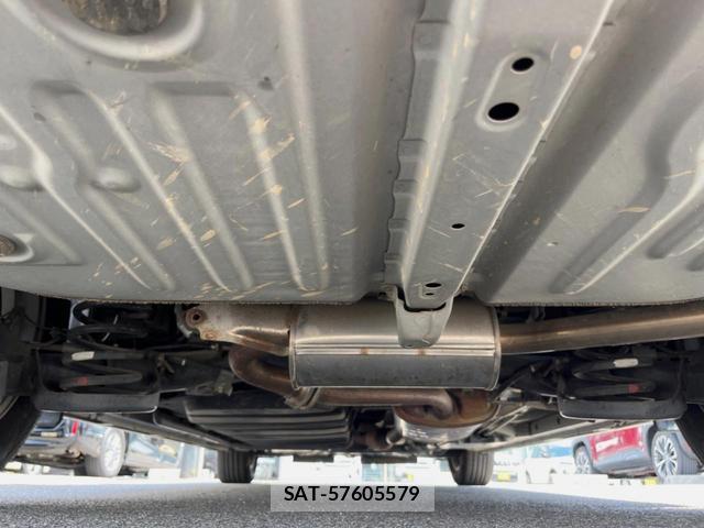 Toyota VOXY 2016-06 8545623-18