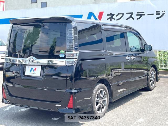 Toyota VOXY 2018-09 8545639-18