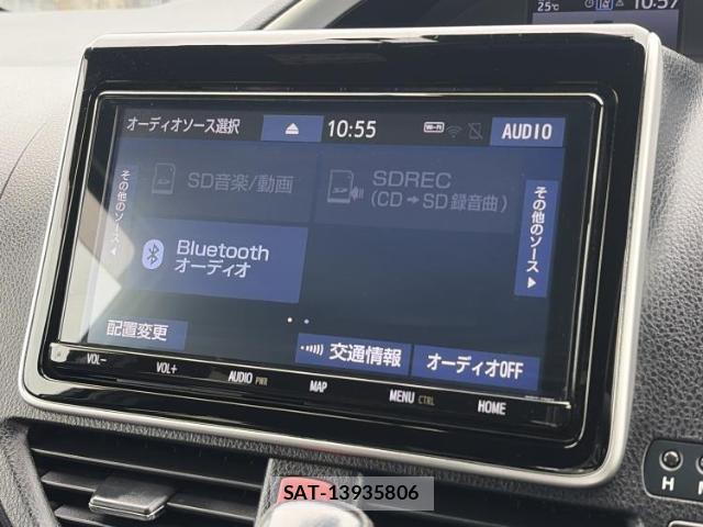 Toyota VOXY 2018-12 8545689-10