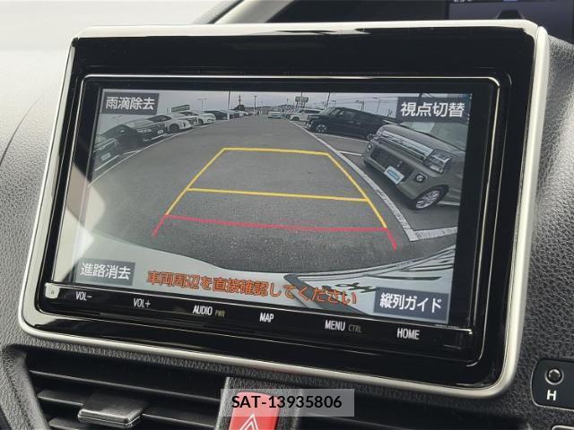 Toyota VOXY 2018-12 8545689-12