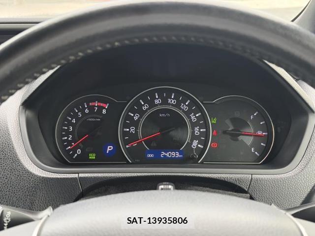 Toyota VOXY 2018-12 8545689-13