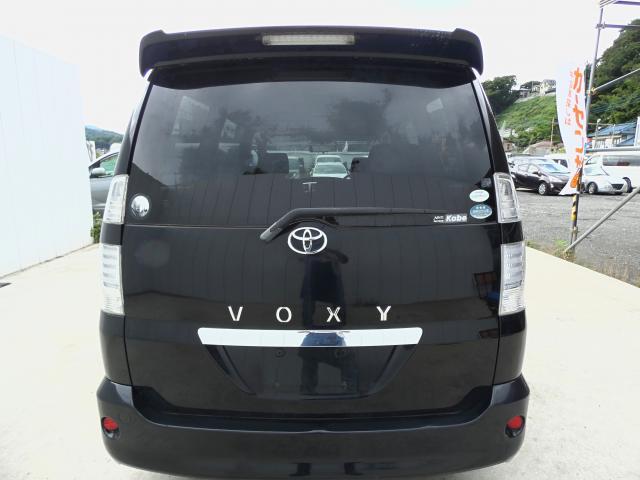 Toyota VOXY 2005-06 8545990-3
