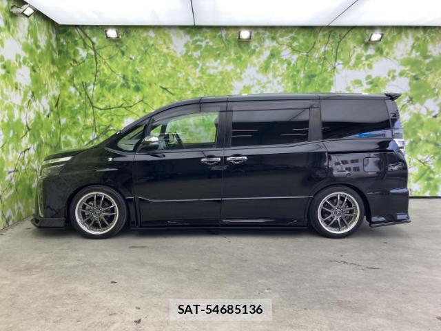 Toyota VOXY 2020-09 8546017-1