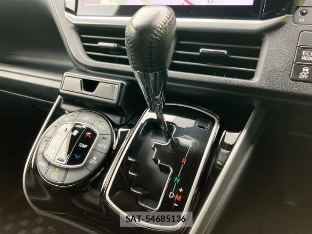Toyota VOXY 2020-09 8546017-17