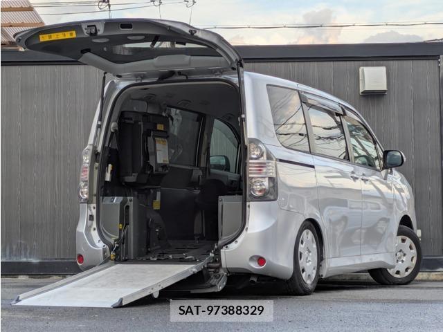 Toyota VOXY 2009-05 8546022-0