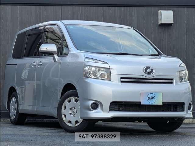 Toyota VOXY 2009-05 8546022-3