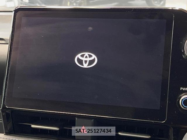 Toyota VOXY 2023-08 8546363-2