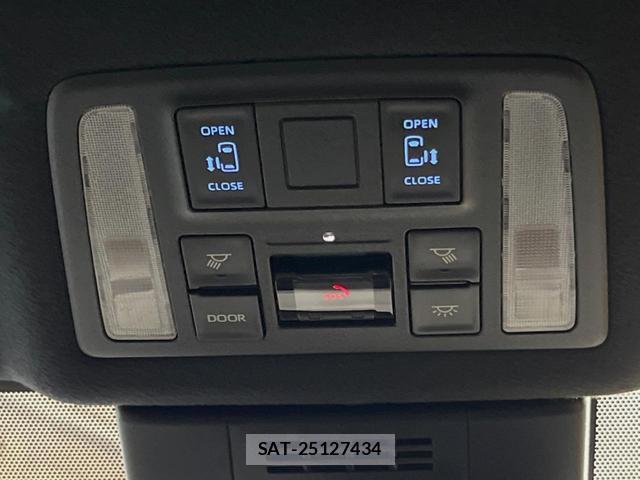Toyota VOXY 2023-08 8546363-5