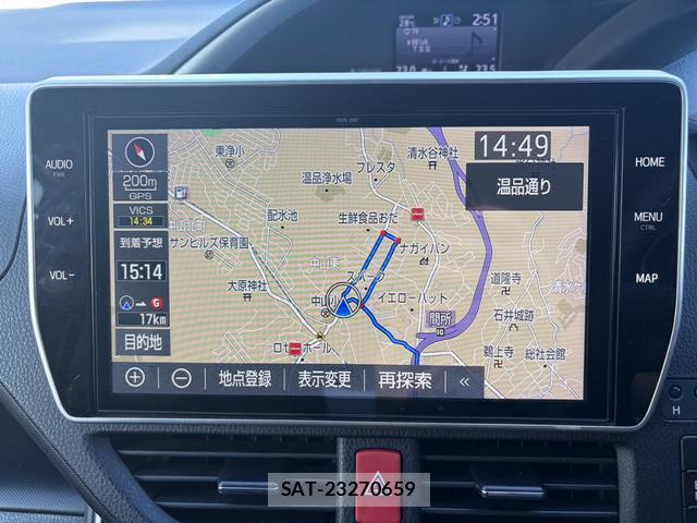 Toyota VOXY 2021-06 8546375-3