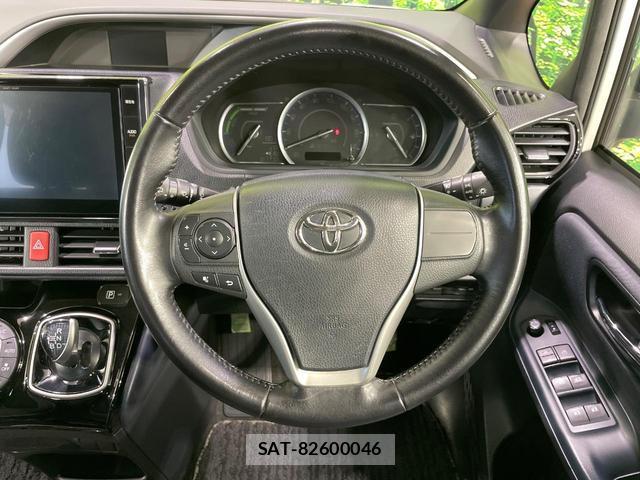 Toyota VOXY 2016-07 8546382-11