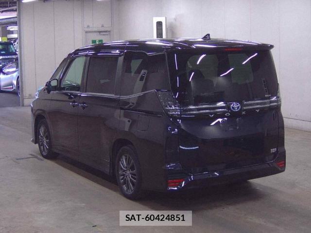 Toyota VOXY 2022-06 8546414-1