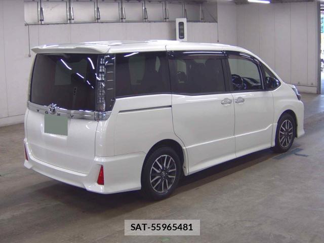 Toyota VOXY 2017-01 8546422-4