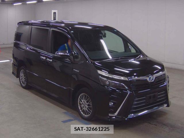 Toyota VOXY 2018-03 8546423-0