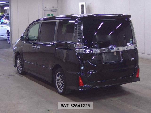 Toyota VOXY 2018-03 8546423-1