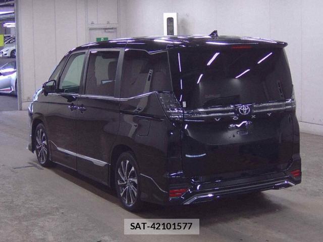 Toyota VOXY 2023-07 8546458-1
