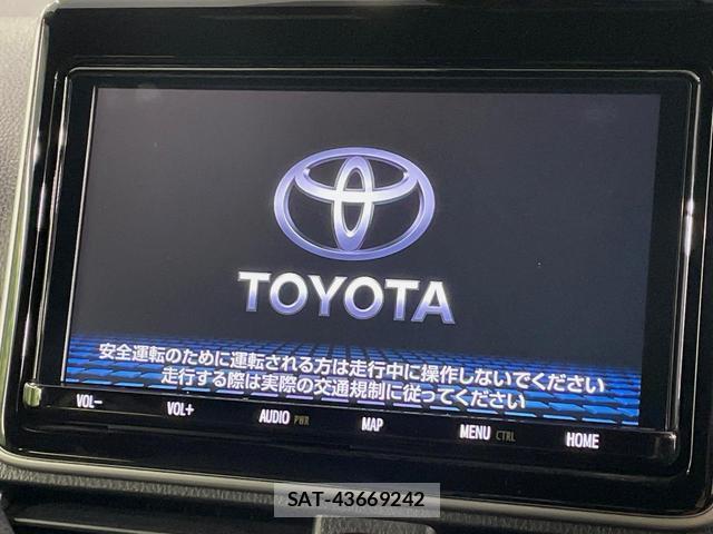 Toyota VOXY 2021-06 8546464-3