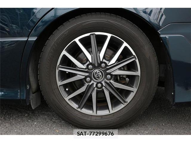Toyota VOXY 2016-07 8546716-13