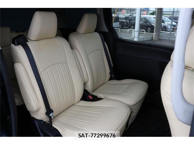 Toyota VOXY 2016-07 8546716-15