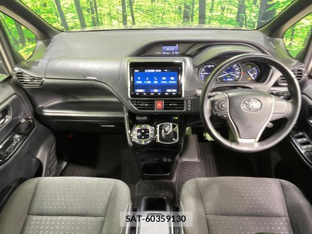 Toyota VOXY 2019-04 8546865-1