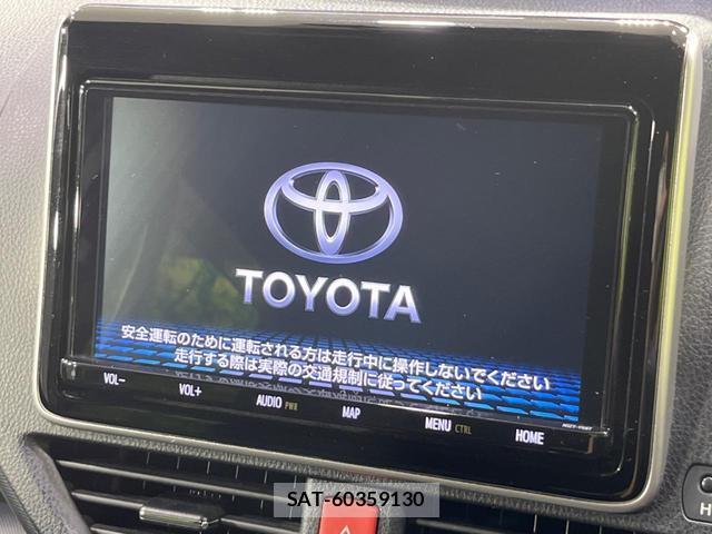 Toyota VOXY 2019-04 8546865-3