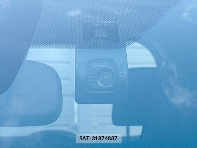 Toyota VOXY 2019-10 8546877-6
