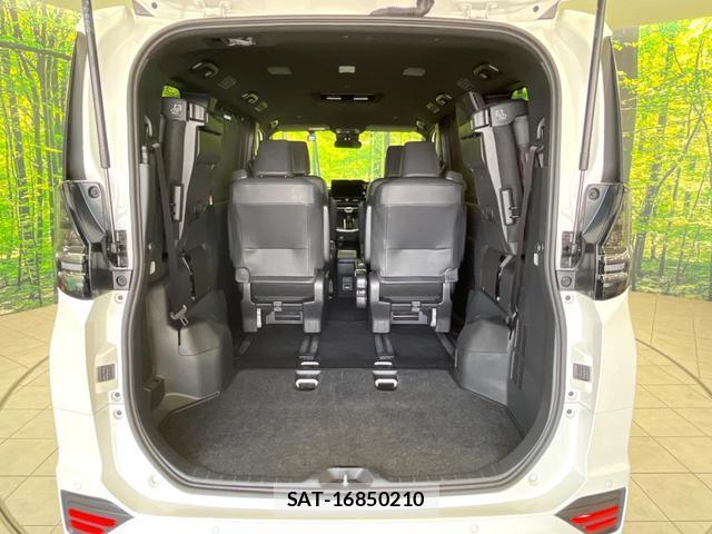 Toyota VOXY 2025-04 8546880-10