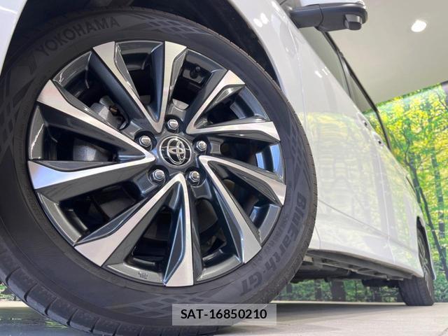 Toyota VOXY 2025-04 8546880-13