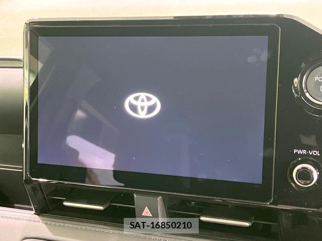 Toyota VOXY 2025-04 8546880-2