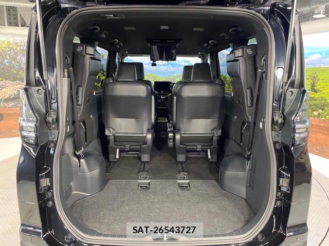 Toyota VOXY 2022-09 8546923-11