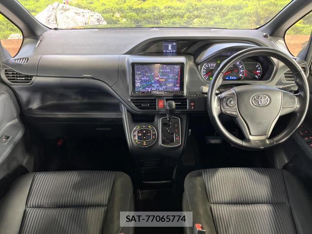 Toyota VOXY 2014-09 8546930-2