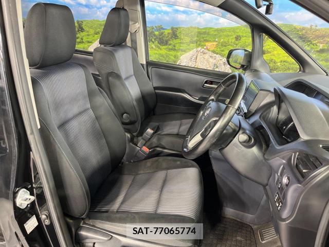 Toyota VOXY 2014-09 8546930-7