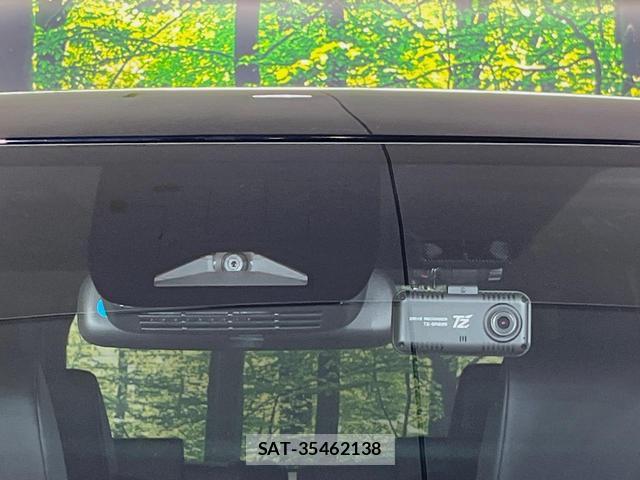 Toyota VOXY 2026-02 8546953-6