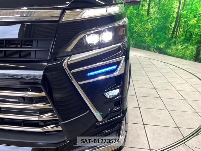 Toyota VOXY 2019-08 8546992-13