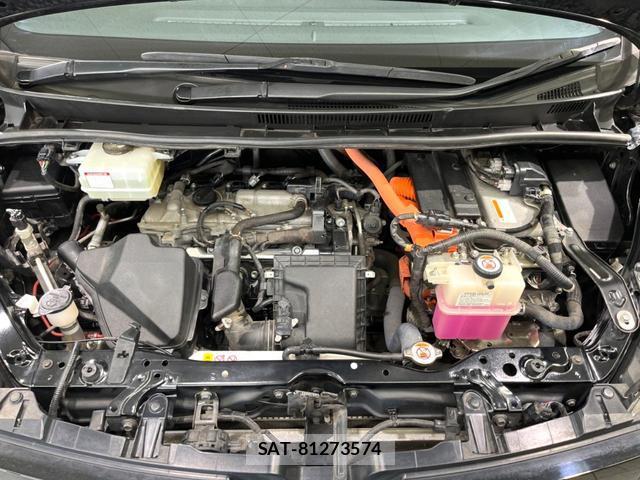 Toyota VOXY 2019-08 8546992-17