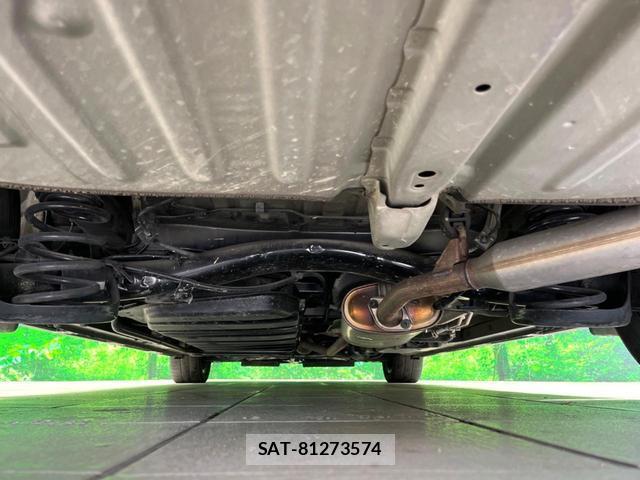 Toyota VOXY 2019-08 8546992-18