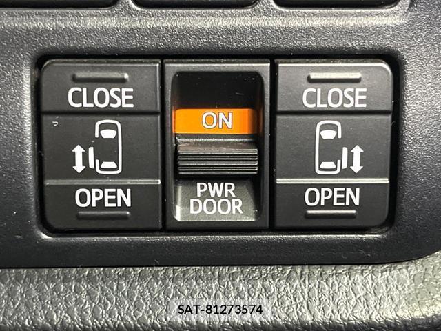 Toyota VOXY 2019-08 8546992-6