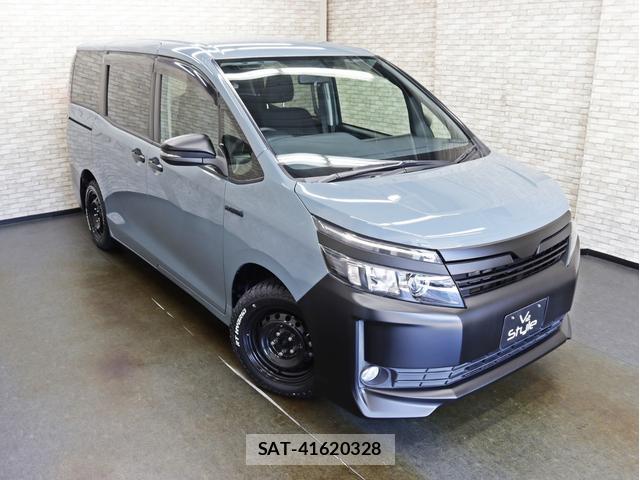 Toyota VOXY 2015-09 8547022-1