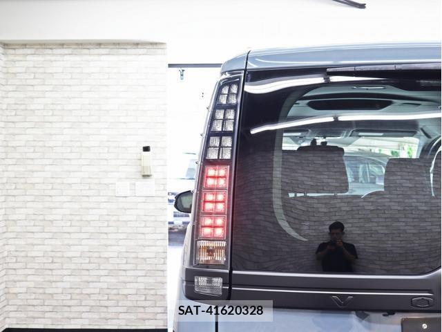 Toyota VOXY 2015-09 8547022-15