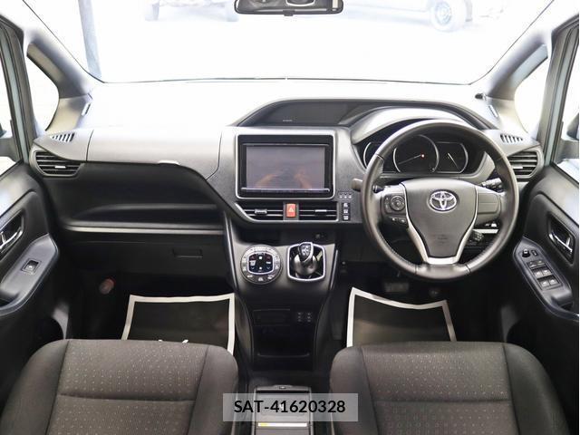 Toyota VOXY 2015-09 8547022-17