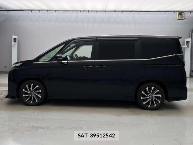 Toyota VOXY 2024-05 8547086-9