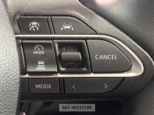 Toyota VOXY 2023-08 8547213-6