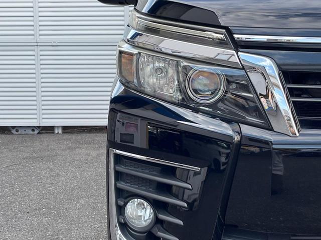 Toyota VOXY 2014-05 8547259-10