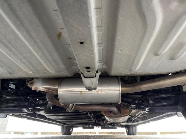 Toyota VOXY 2014-05 8547259-17