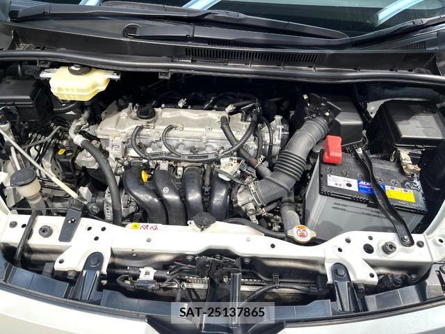 Toyota VOXY 2021-04 8547448-18