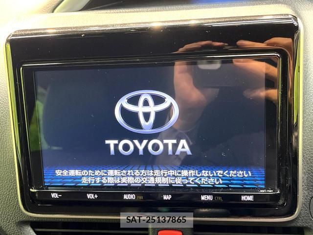 Toyota VOXY 2021-04 8547448-4