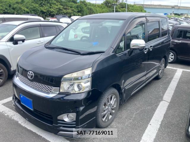 Toyota VOXY 2013-09 8547576-1