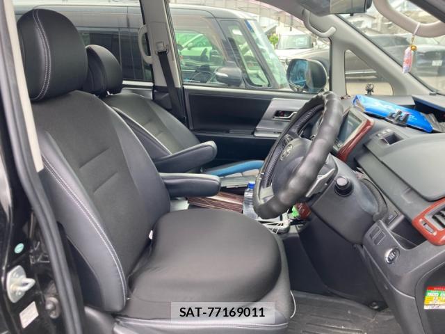 Toyota VOXY 2013-09 8547576-16